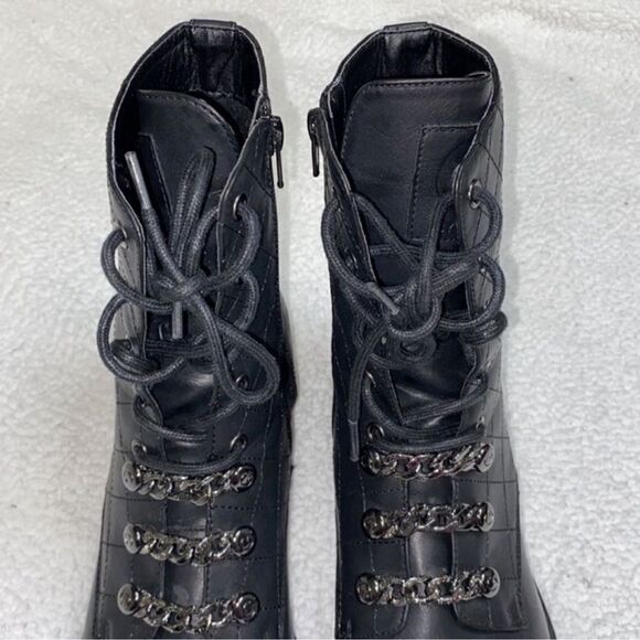 Guess Black Ankle Boots(Size 11M) - Picture 9 of 11